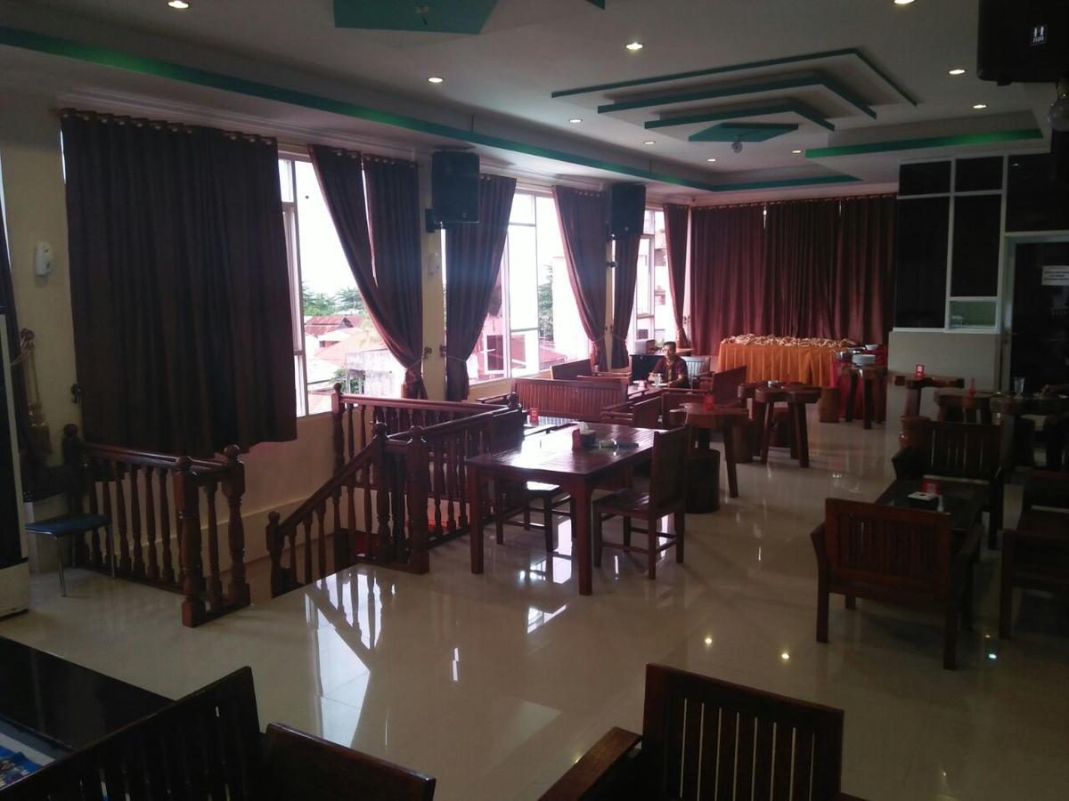 Benhur Hotel Padang  Exteriör bild